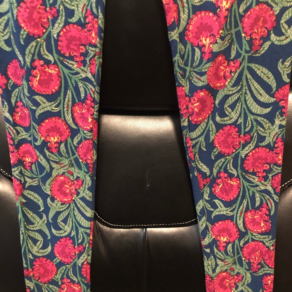 Lularoe Leggings OS Floral Design